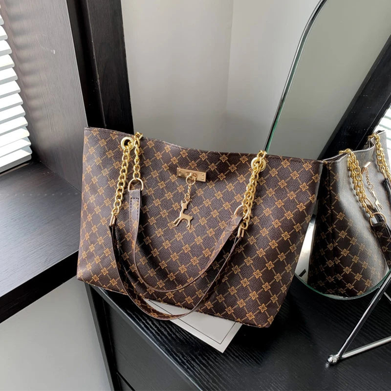 LuxeVision